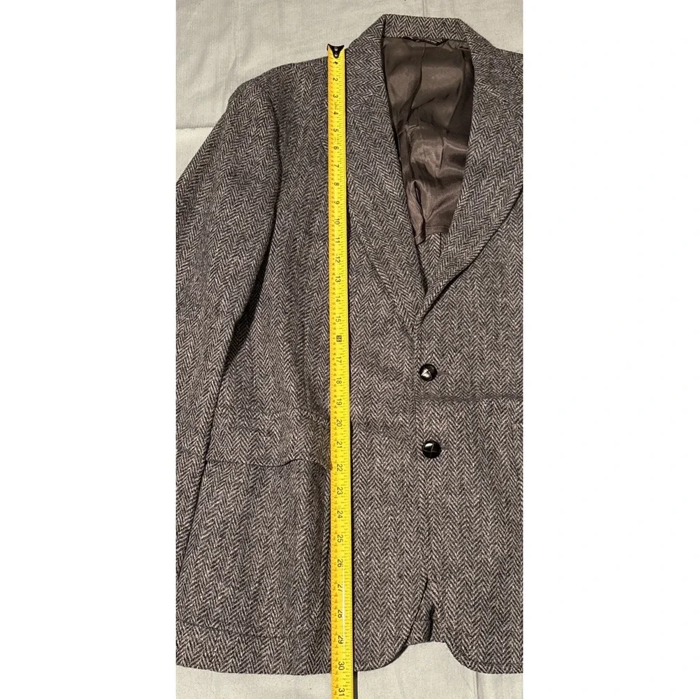 Harris Tweed Mens Grey Herringbone Wool Blazer Sport Coat Tailored in USA 44R